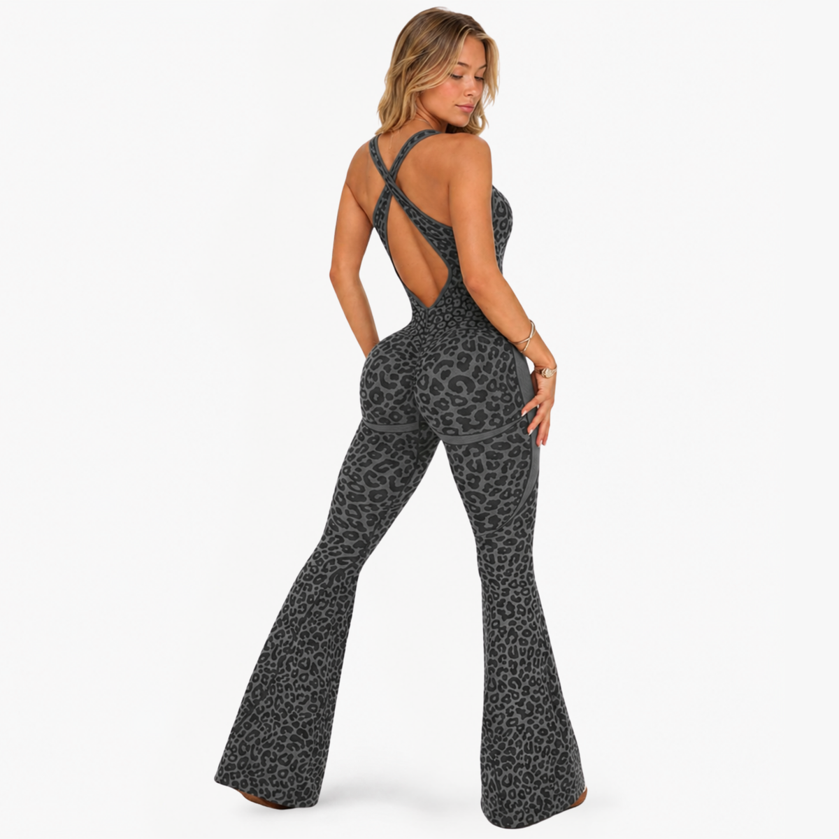 Limited-Edition V Sculpt Flares
